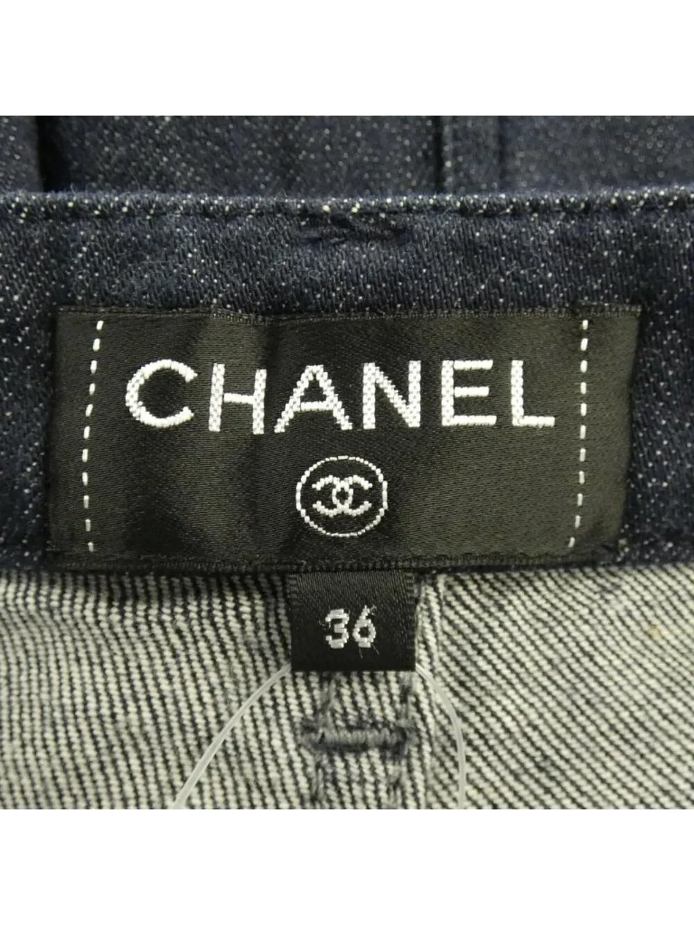 Chanel Jeans Blue